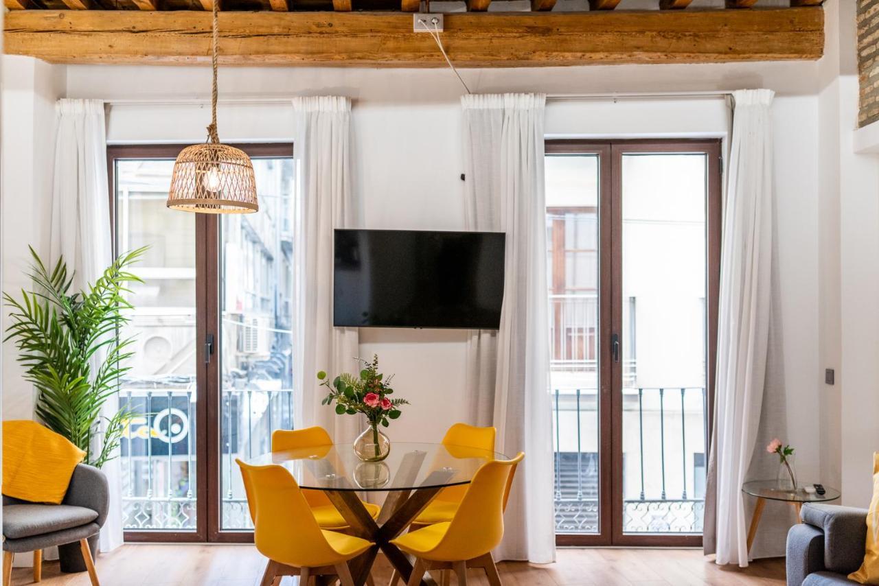 Wekey Homes Granada, Mesones Central Suites Exterior foto