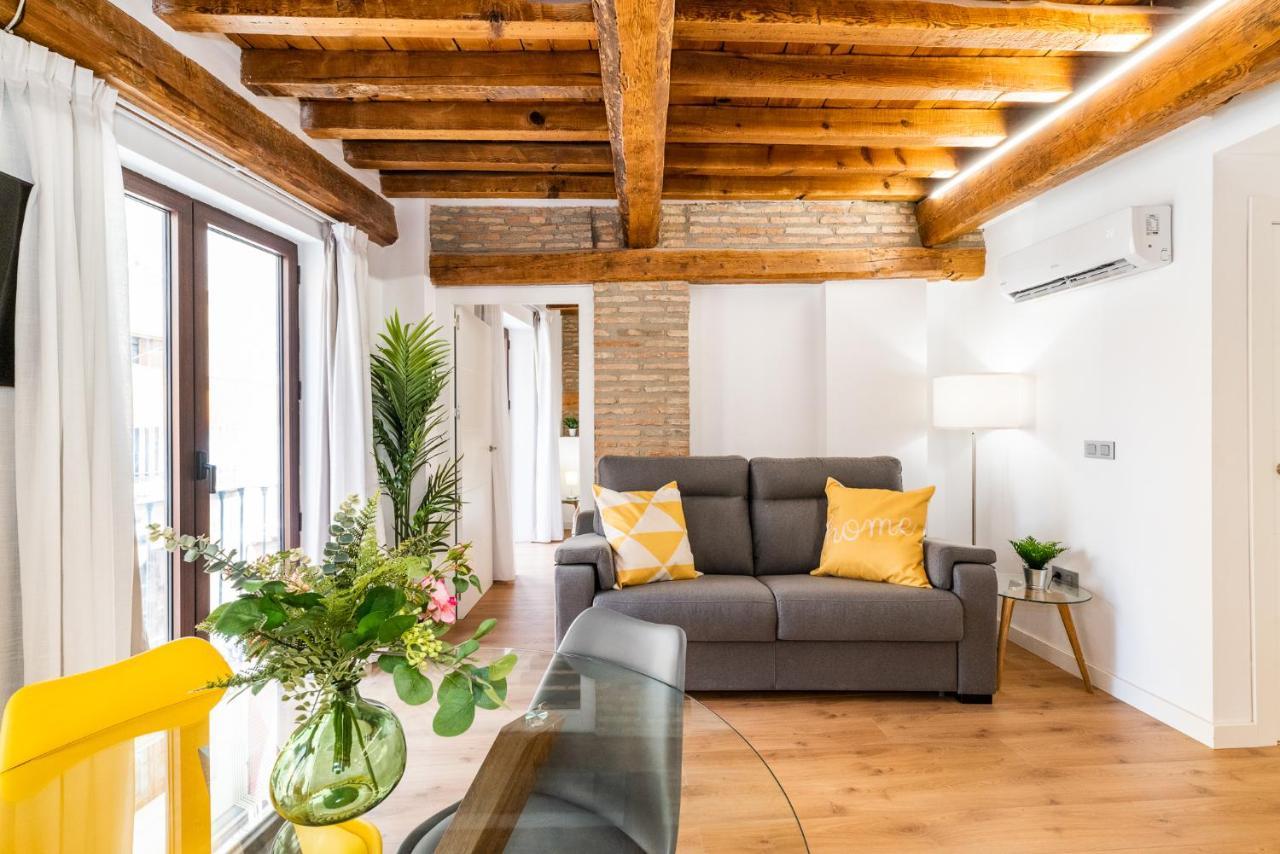 Wekey Homes Granada, Mesones Central Suites Exterior foto